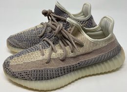 这颜值你觉得如何？全新 Yeezy 350 V2 下月登场！