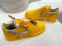 詹姆斯专属 Off-White x Nike Air Force 1 Low 曝光！颜值惊艳不？