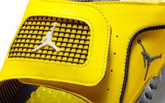 Air Jordan Hydro 4 「电母」拖鞋即将发售！