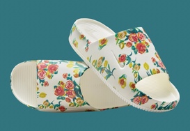 全新 Nike Calm Slide “Floral” 官图曝光！