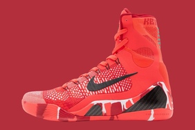 复刻 Nike Kobe 9 Elite Protro “Christmas” 官图曝光！