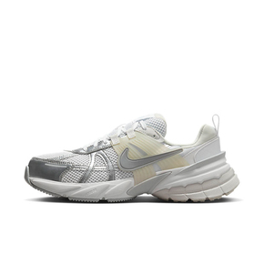 Nike V2K Run 银白耐磨透气低帮跑步鞋  FD0736-104