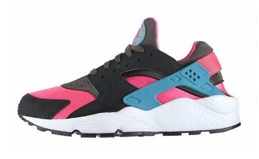 NIKE AIR HUARACHE