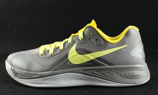 NIKE HYPERFUSE 2012 LOW