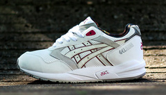 ASICS Gel Saga