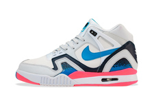 NIKE Air Tech Challenge 2