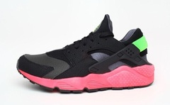 NIKE AIR HUARACHE