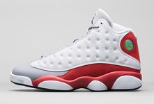 AIR JORDAN 13