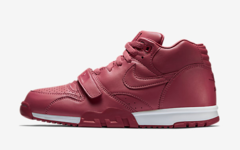 NIKE AIR TRAINER 1