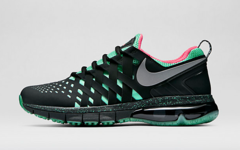 NIKE Fingertrap Max