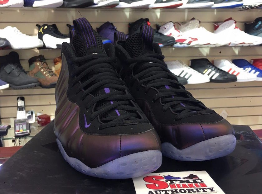 nike-air-foamposite-one-eggplant-314996-008-1.jpg