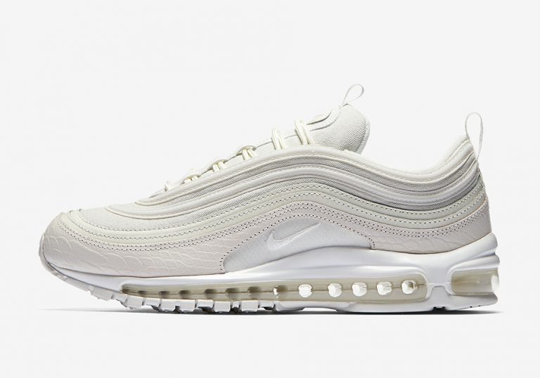 nike-air-max-97-white-snakeskin-921826-100-02-768x538.jpg