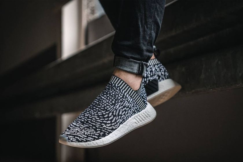http-2F2Fhypebeast.com2Fimage2F20172F082Fadidas-nmd-city-sock-2-sashiko-on-feet-1.jpg