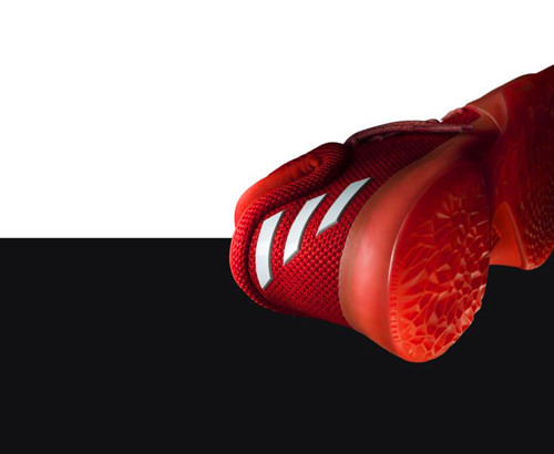 鞋控实战亲测,揭秘nike和adidas篮球鞋哪个好