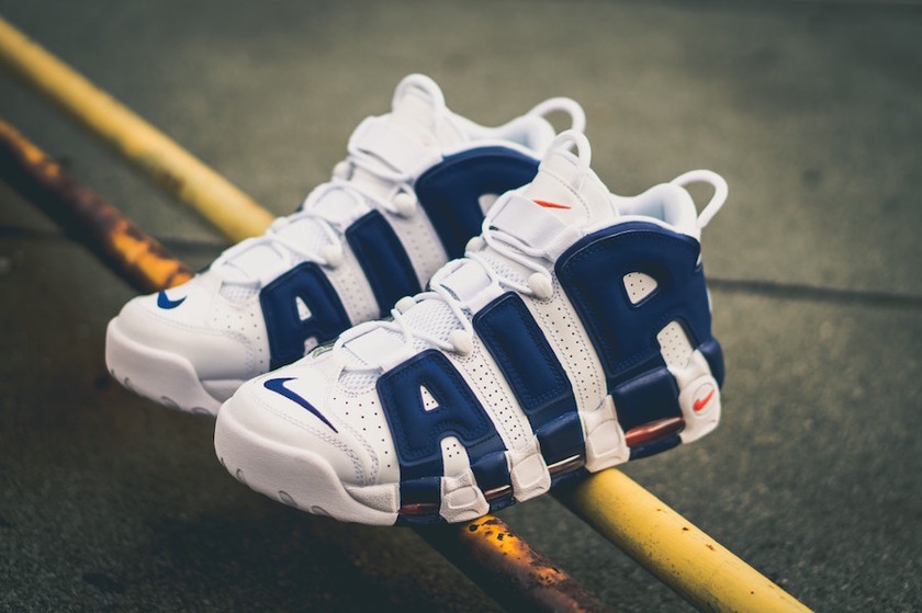 the-dunk-nike-air-more-uptempo-knicks.jpg