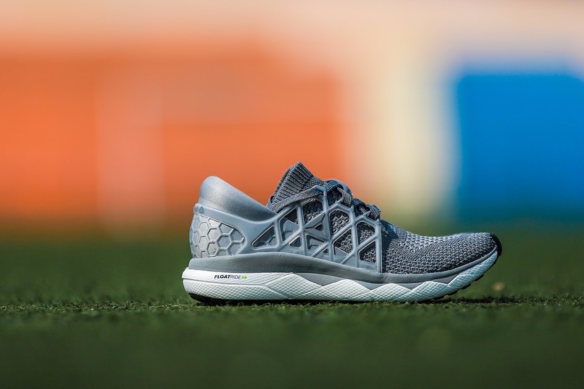 Reebok Floatride轻质缓震长跑鞋重磅来袭