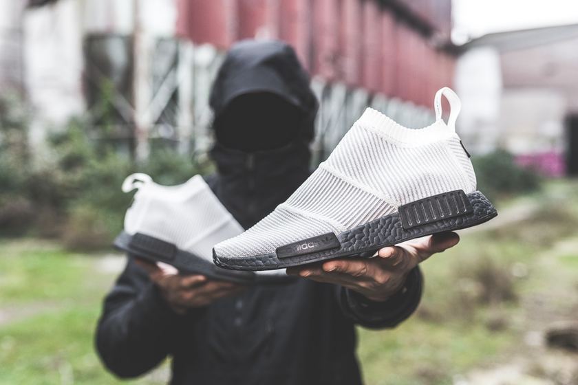 https-%2F%2Fhk.hypebeast.com%2Ffiles%2F2017%2F11%2Fa-closer-look-at-the-adidas-originals-nmd-cs1-gore-tex-pack-1.jpg