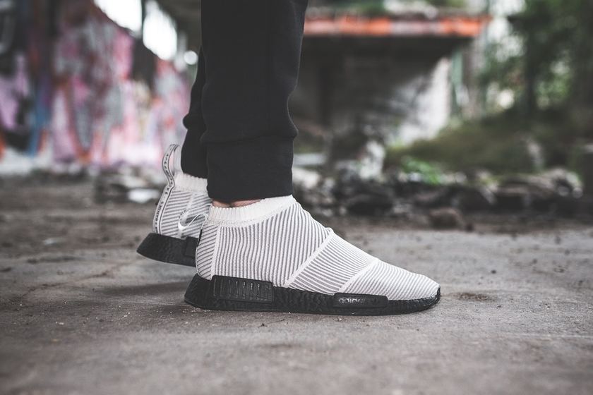 https-%2F%2Fhk.hypebeast.com%2Ffiles%2F2017%2F11%2Fa-closer-look-at-the-adidas-originals-nmd-cs1-gore-tex-pack-3.jpg