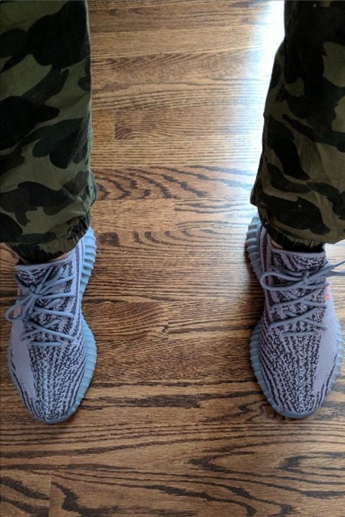 https_%2F%2Fhk.hypebeast.com%2Ffiles%2F2017%2F11%2Fjon-wexler-yeezy-boost-350-v2-blue-tint-2.jpg