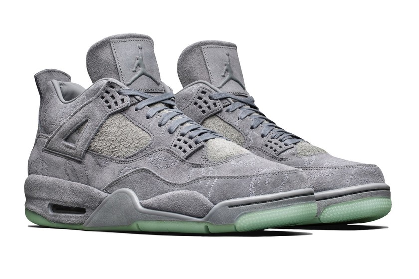 2017-top-sneaker-KAWS-x-Air-Jordan-4.jpg