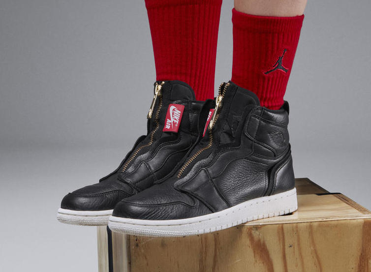 air-jordan-1-retro-high-zip-black-white-release-date.jpg