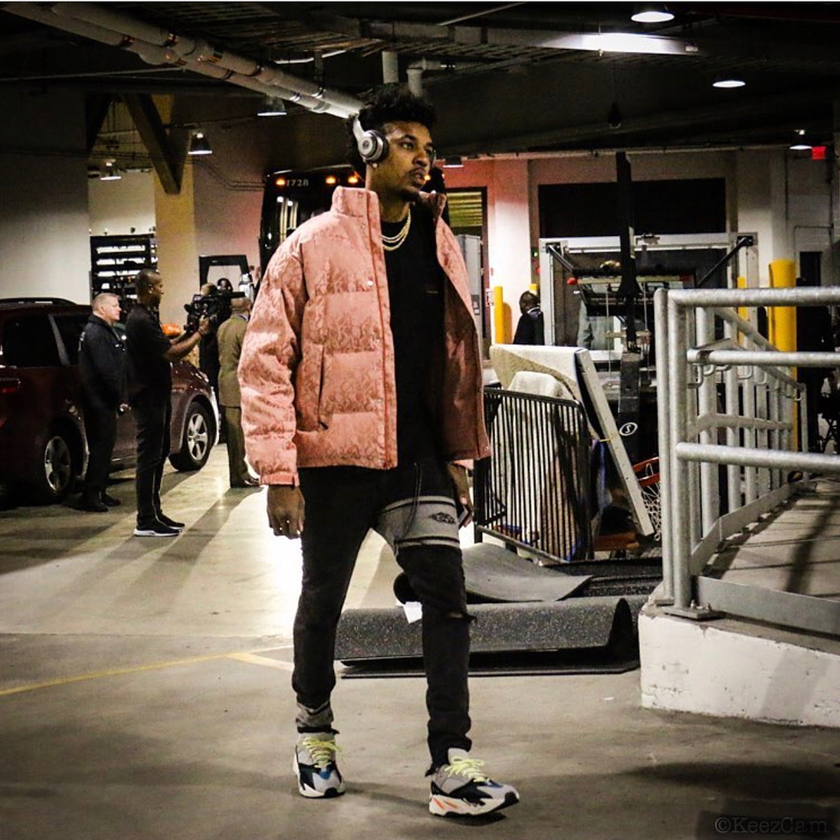 杨少侠穿 Yeezy 500 上场?这不是正常操作吗!