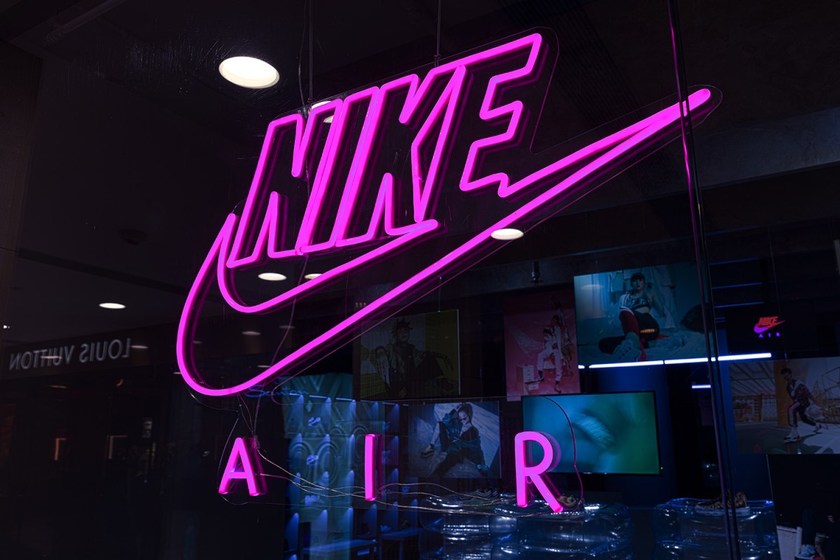 hbx-x-nike-air-max-day-exhibition-space-09.jpg