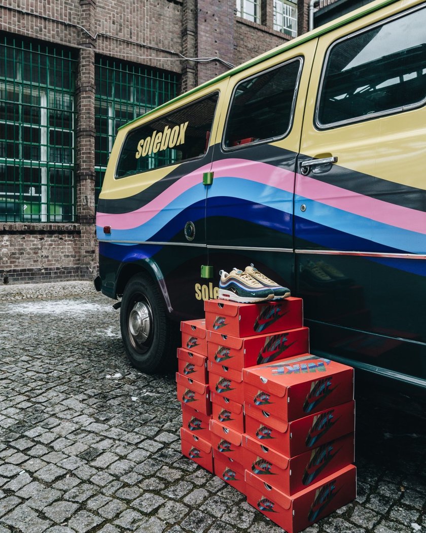 nike-air-max-97-1-sean-wotherspoon-solebox-van-04.jpg