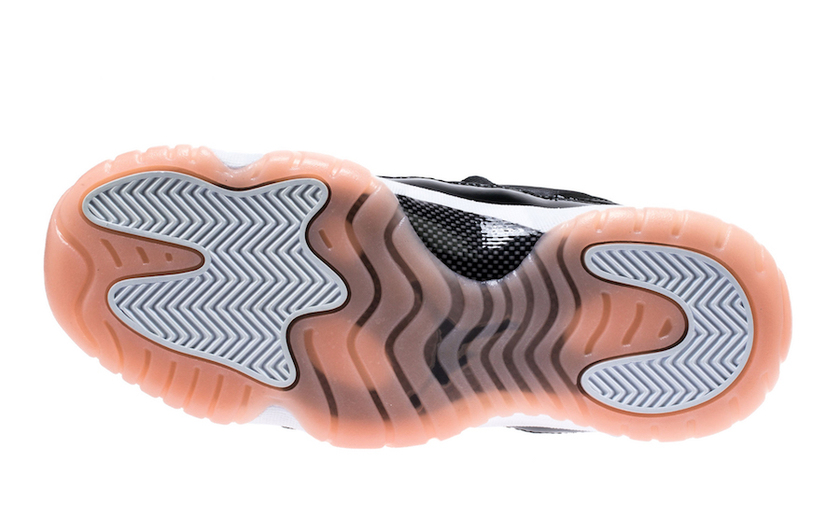 Air-Jordan-11-Low-GS-Bleached-Coral-Outsole.jpg
