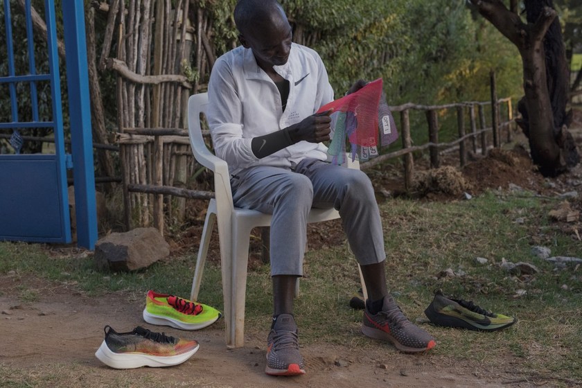 nike-zoom-vaporfly-elite-flyprint-eliud-kipchoge-4.jpg