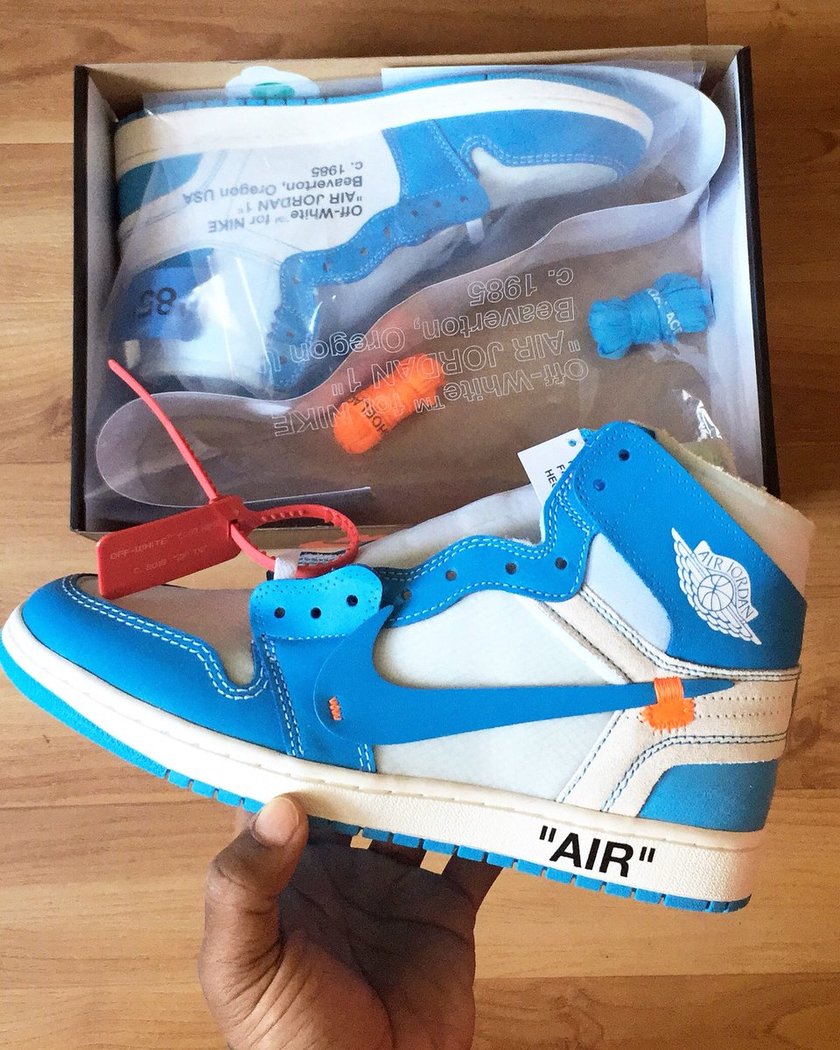 UNC-Off-White-Jordan-1.jpg
