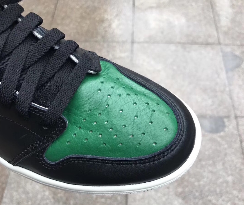 Pine-Green-Air-Jordan-1-Retro-High-OG-555088-302-Toe.jpg