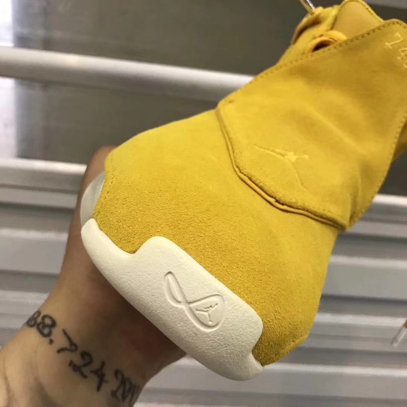 Air-Jordan-18-Yellow-Suede-Toe.jpg