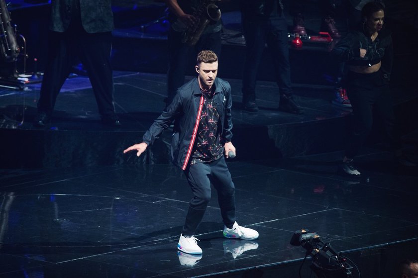 Justin-Timberlake-Friends-Family-Air-Jordan-3-Quai-54-1.jpg