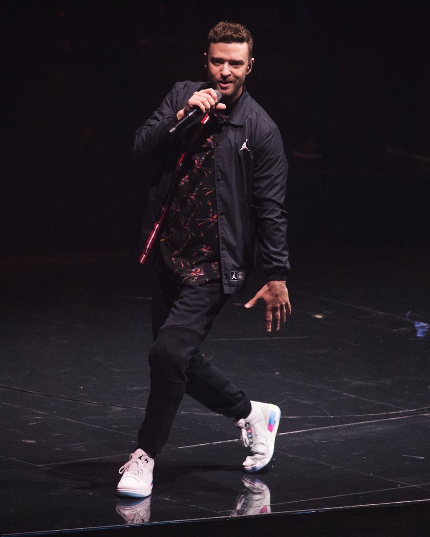 Justin-Timberlake-Friends-Family-Air-Jordan-3-Quai-54.jpg