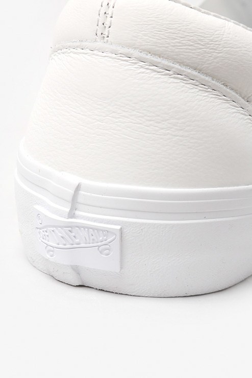 vans-vault-engineered-garments-classic-slip-on-lx-detail-3.jpg