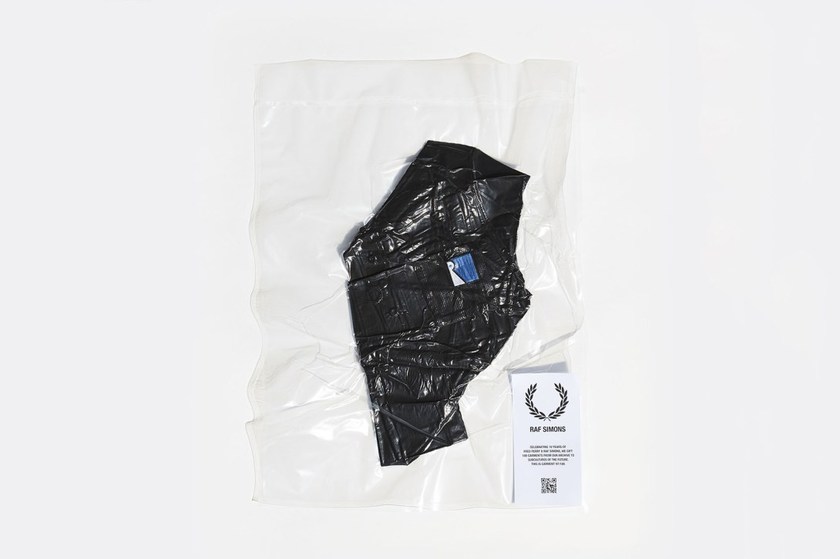 fred-perry-raf-simons-10-years-vacuum-sealed-garments-7.jpg