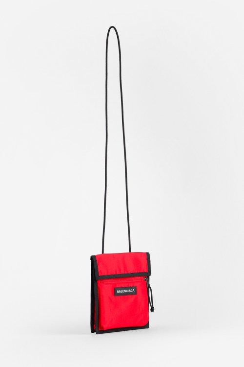 balenciaga-fall-winter-2018-shoulder-bag-release-010.jpg
