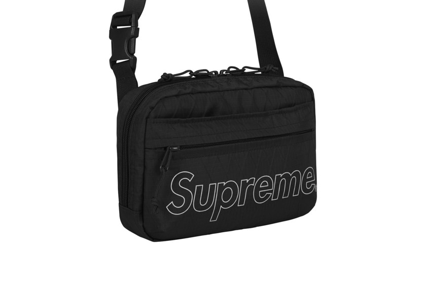 supreme-fall-winter-2018-accessories-bags-3.jpg