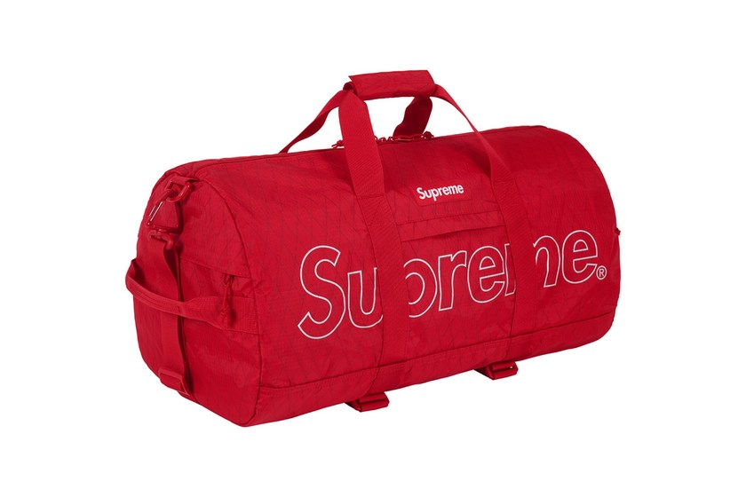 supreme-fall-winter-2018-accessories-bags-2.jpg