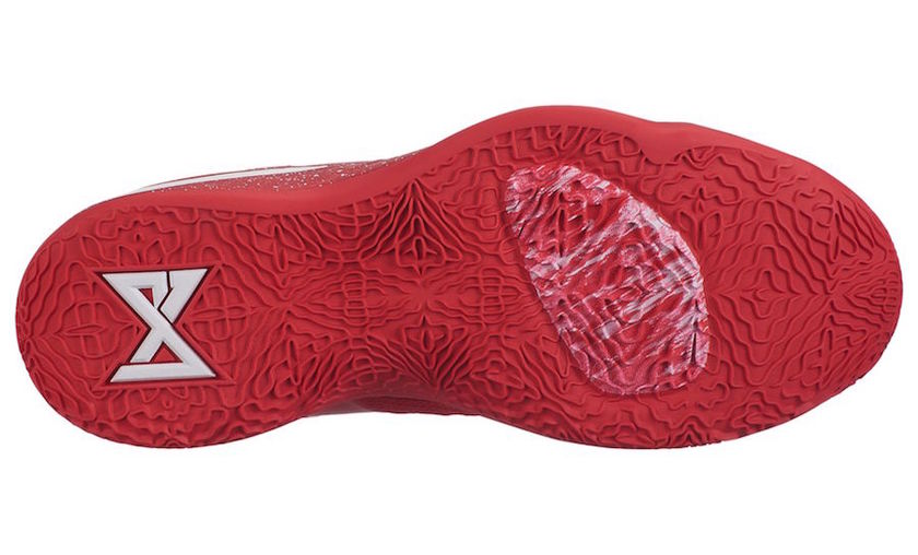 显眼红白!Nike PG 2.5 University Red 现已登陆