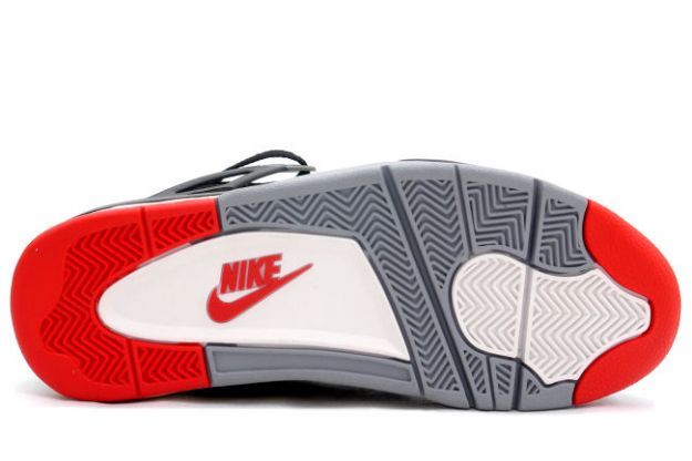 Air-Jordan-4-OG-Bred-1999-Outsole.jpg