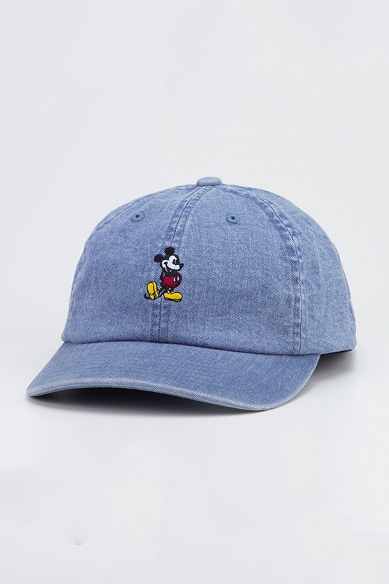 levis-x-mickey-mouse-anniversary-collaboration-11.jpg