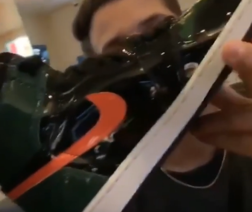 SoleFly Air Jordan 1é«OGæ¼ç:registered: