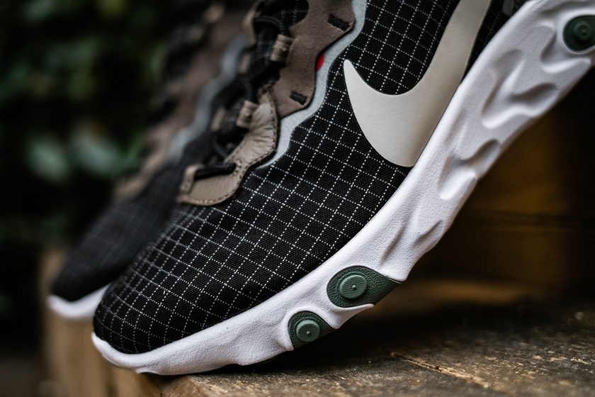 nike-react-element-55-size-exclusive-closer-look-2.jpg