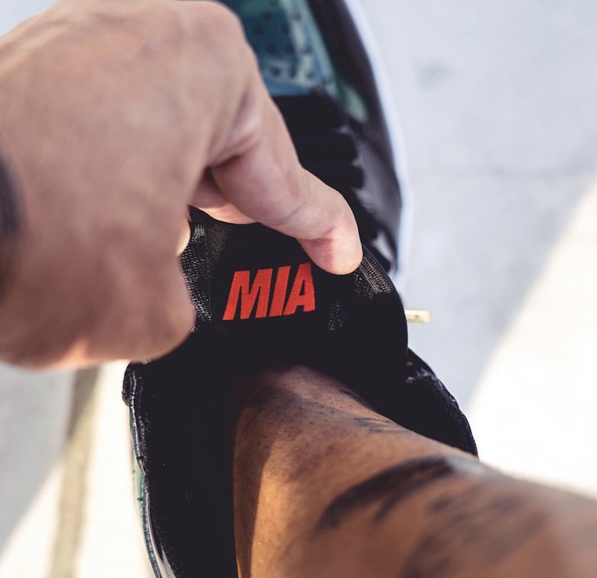 SoleFly Air Jordan 1æ¼ç:registered:å¾æ­¥