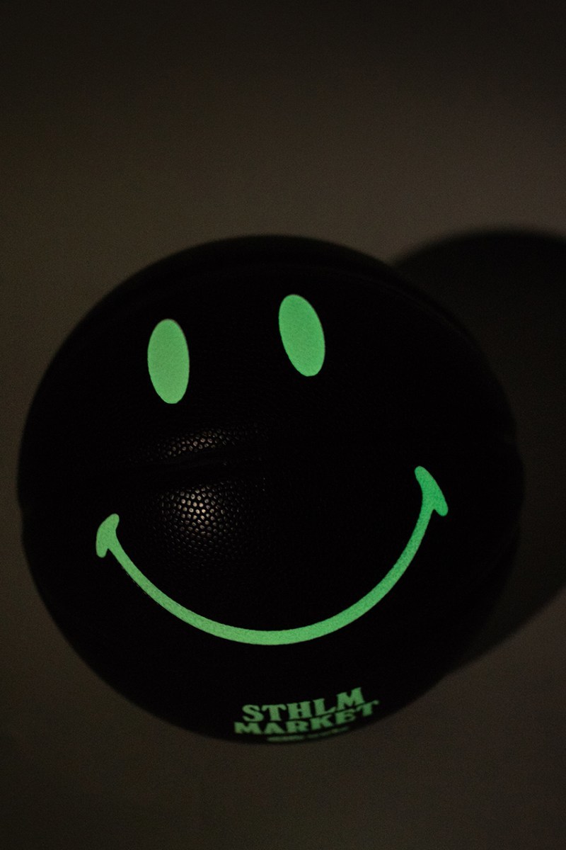 Caliroots x Chinatown Market å
¨æ°å¤å
è¯åç³»åç»å ´