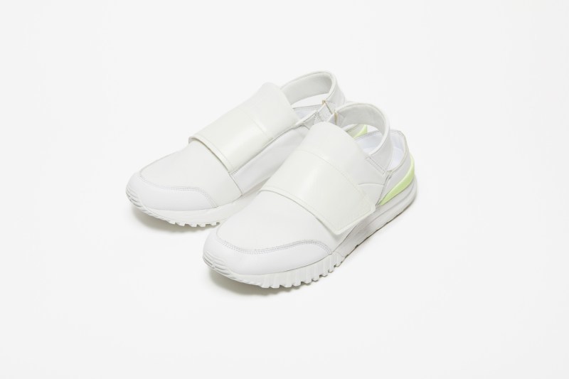 Onitsuka Tiger ææ ANREALAGE æ¨åºèåéæ¬¾