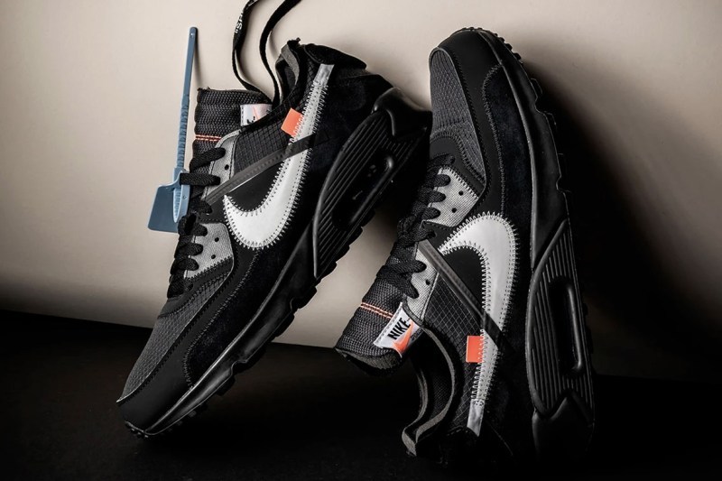Off-Whiteâ¢ x Nike Air Max 90 é»è²çæ¬ä¸æ¶æ¶æ¯æå