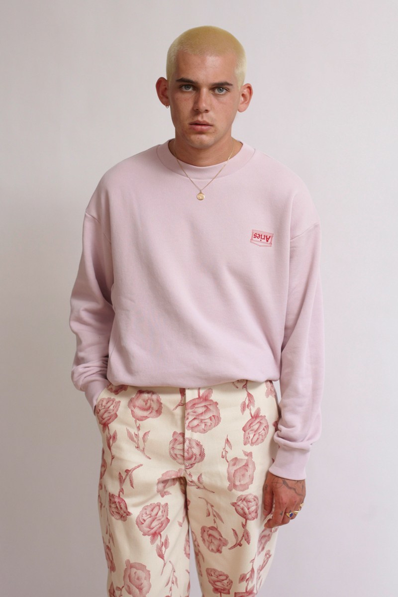 Aries ç¼ä½ 2019 æ¥å¤ç³»å Lookbook